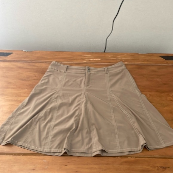 Athleta Pants - Athleta Flared Skort Size 14
